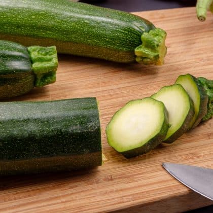 Das Zucchini Quiz: 12 Fragen zum grünen Sommergemüse